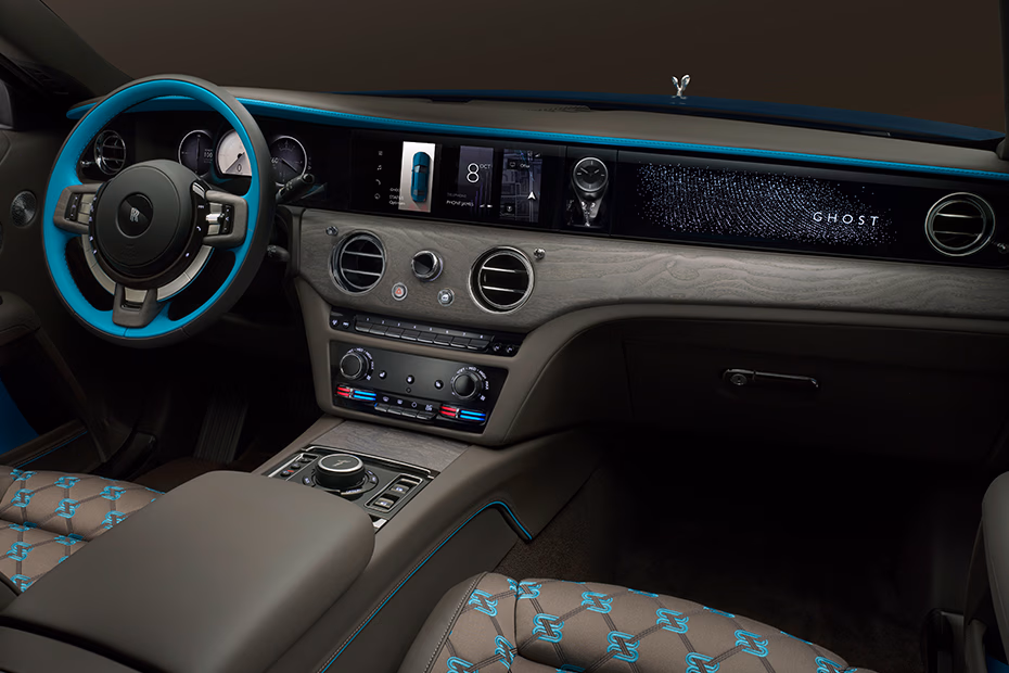 rolls-royce-ghost-series-II-dashboard