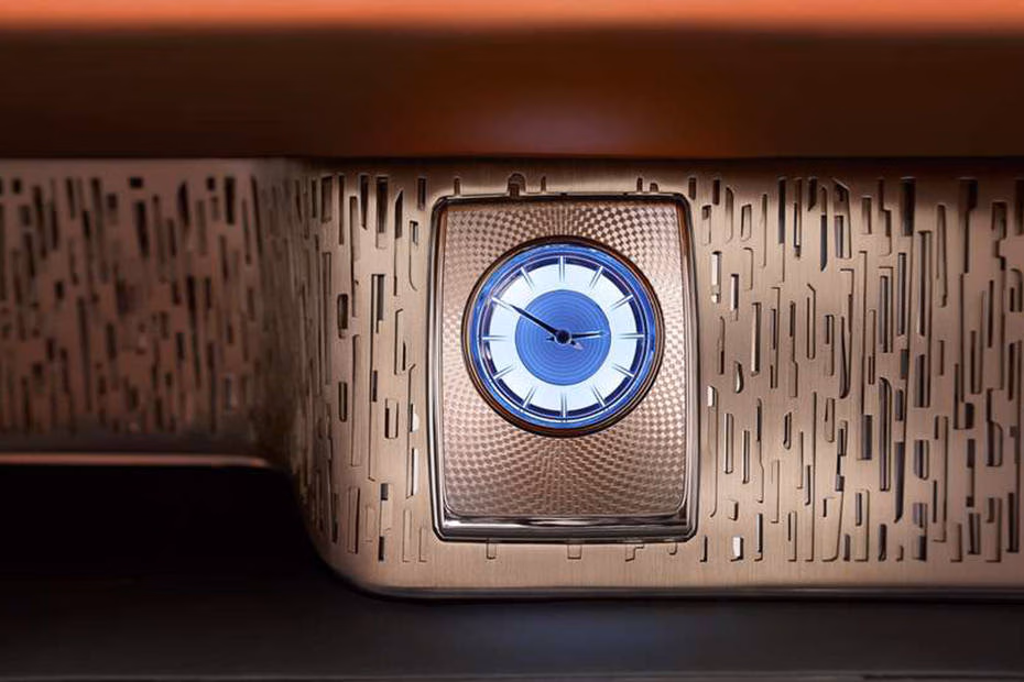 rolls-royce-phantom-clock