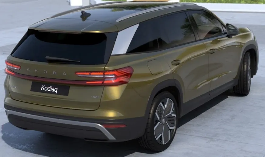 skoda-kodiaq-rear-right-view