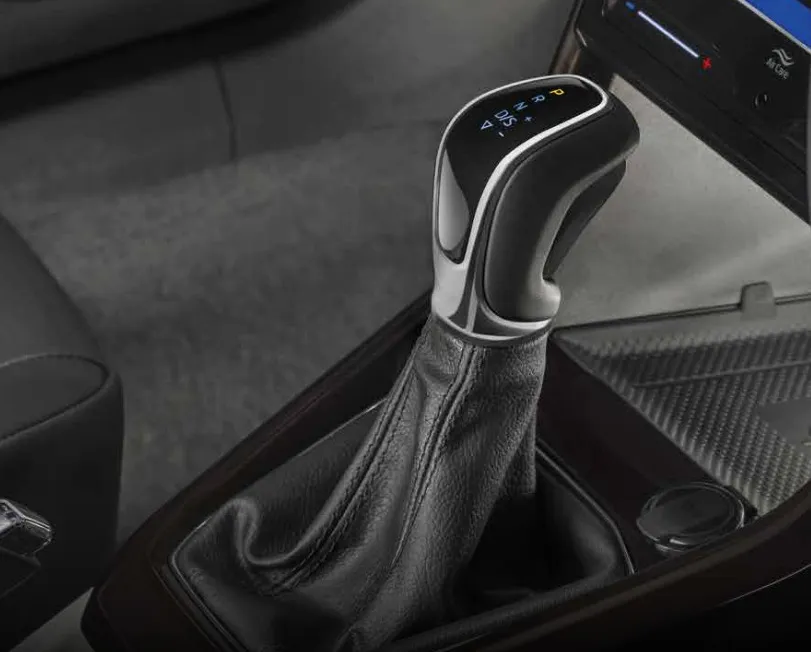 skoda-kushaq-gearlever