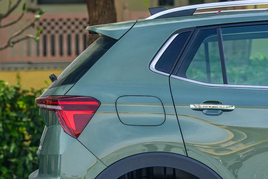 skoda-kushaq-rear-fender