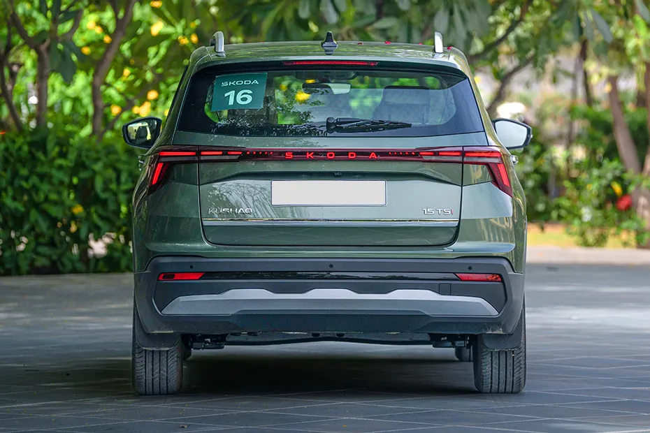 skoda-kushaq-rear-view