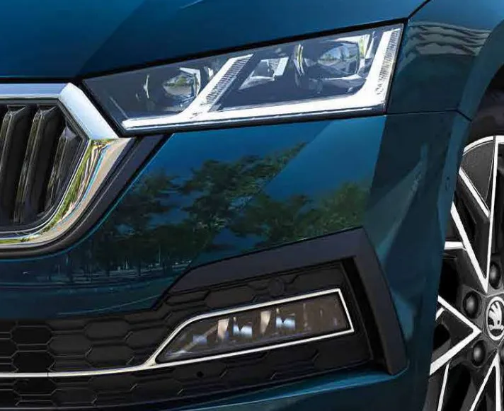 skoda-octavia-headlight