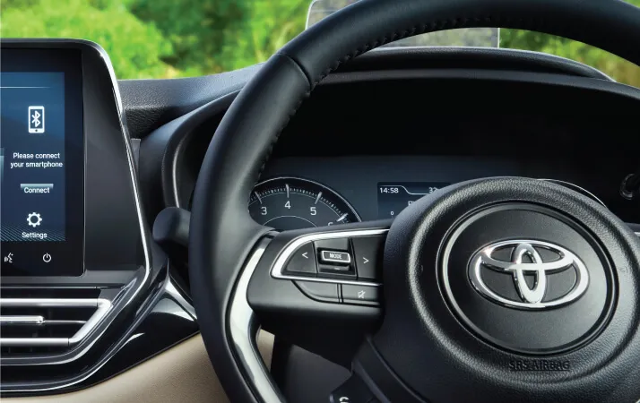 toyota-glanza-steering-with-control