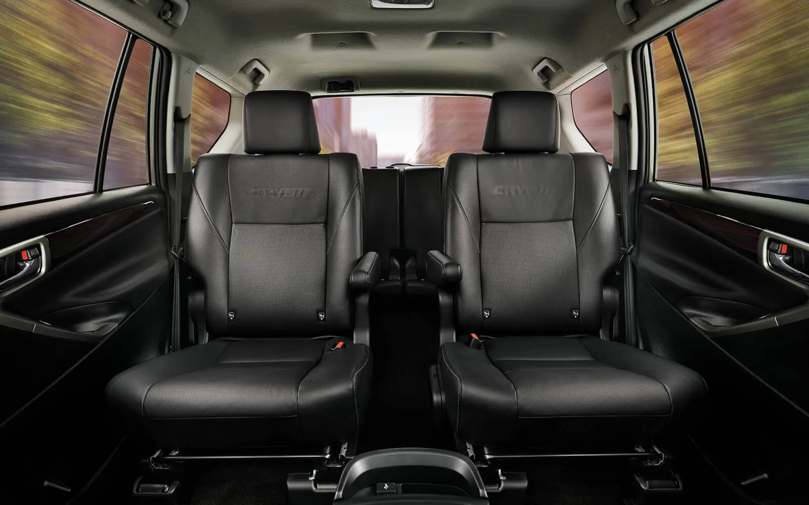 toyota-innova-crysta-seats