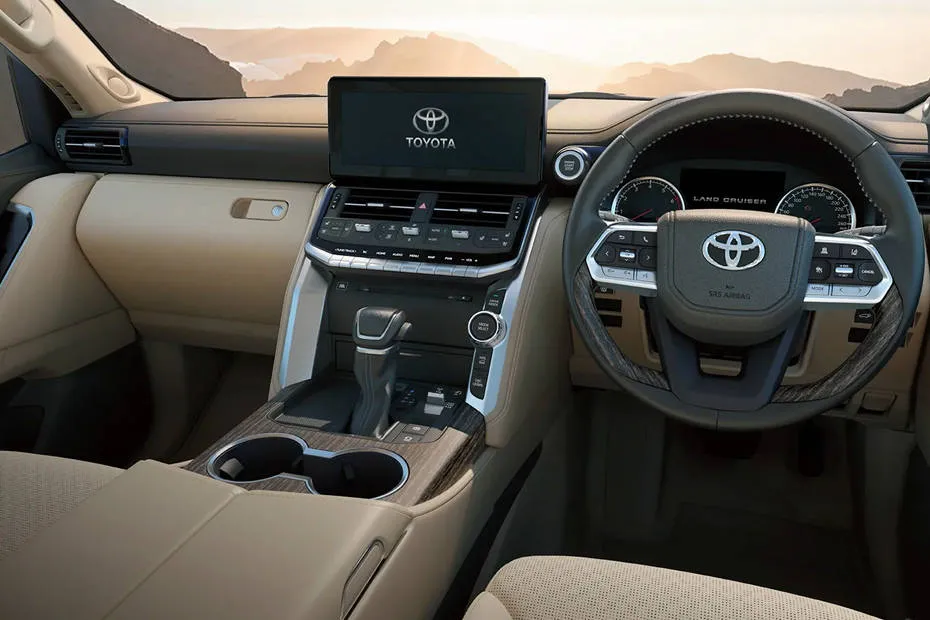 toyota-land-cruiser-300-dashboard
