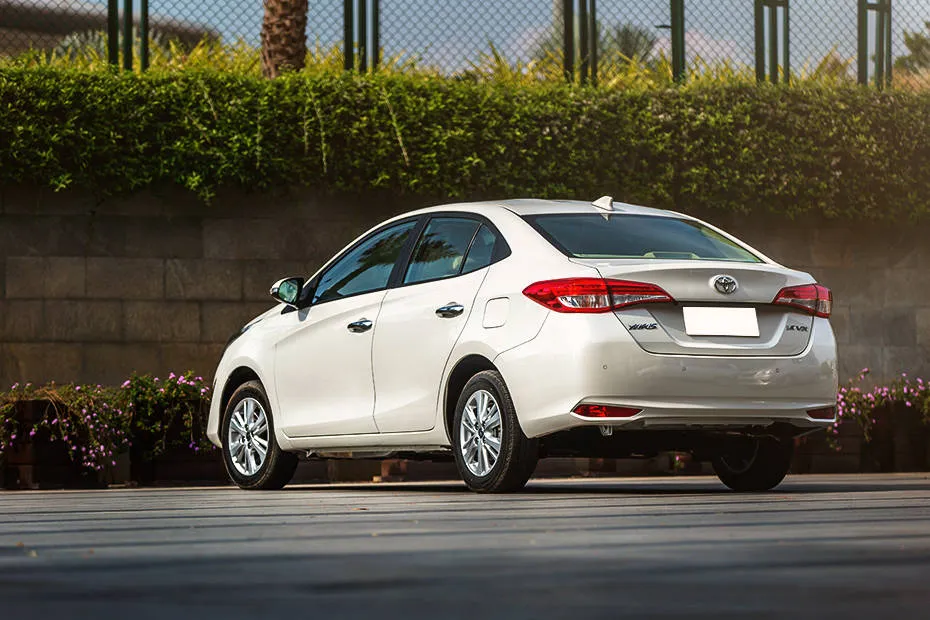 toyota-yaris-rear-left-view