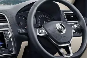 volkswagen-vento-steering-wheel